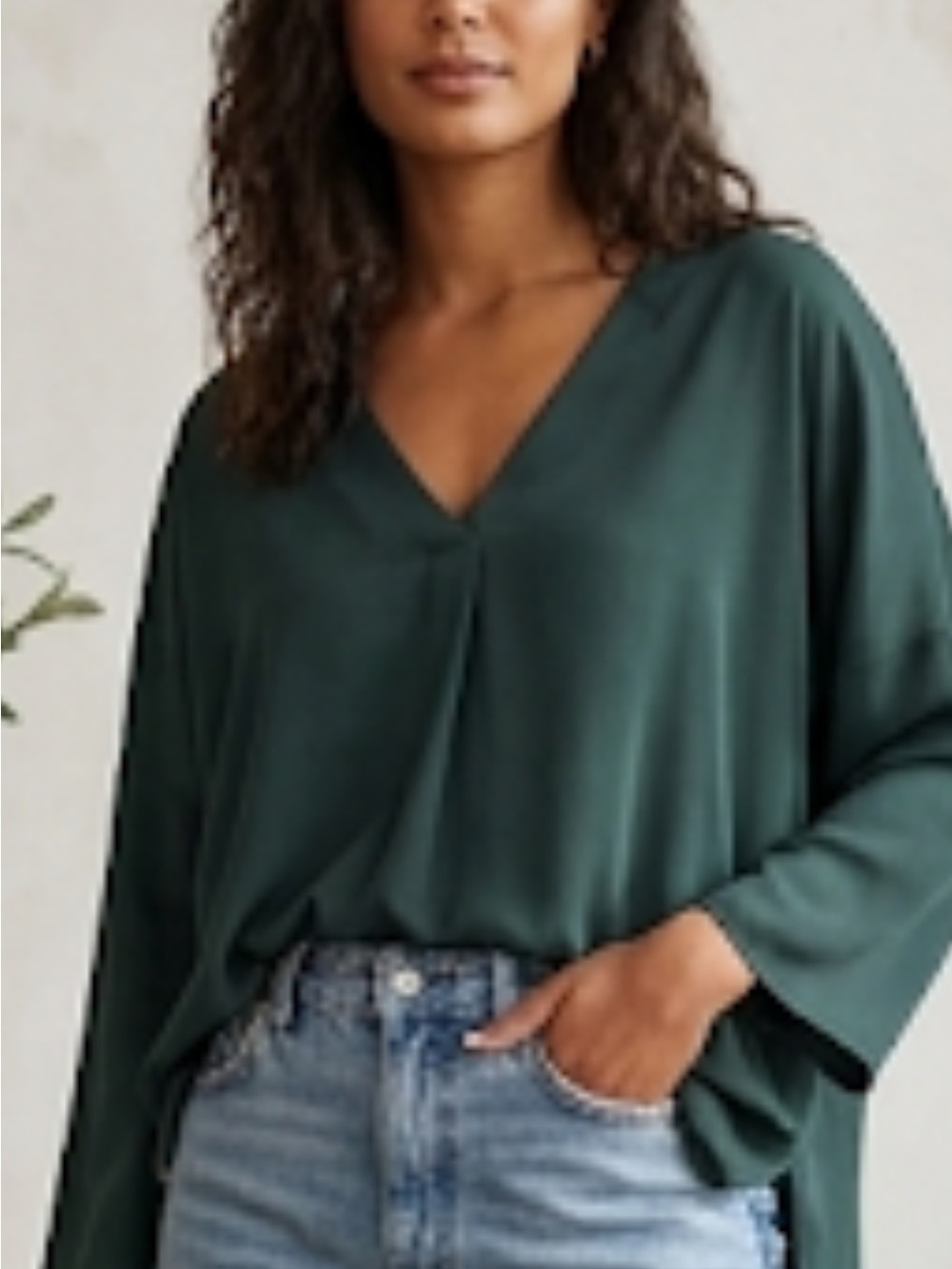 Elegant Green Women's Top v-neck size XL